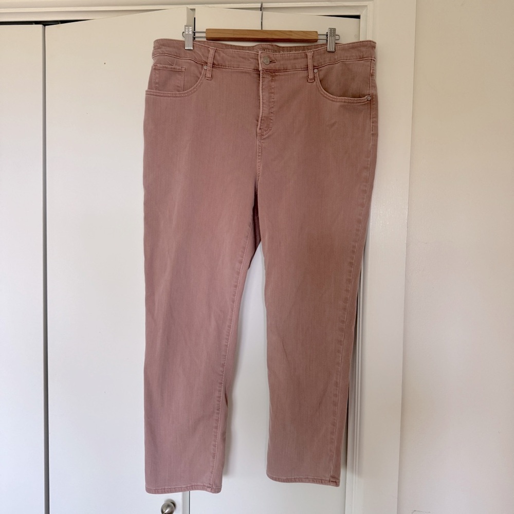 Chico’ Size 16 So Slimming Girlfriend Slim Leg Ankle Stretchy Jeans Pink